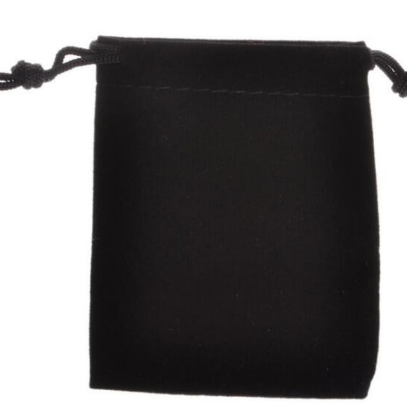 Rose Gold Symmetrical Aromatherapy Necklace - Picture 7 of 7